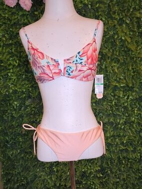 Gianni Bini Coral Floral Underwire Bikini Top with Peach Tie-Side Bottoms